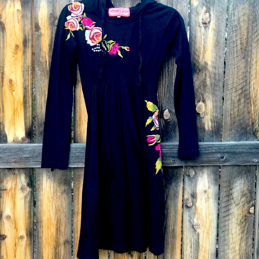 Johnny Was Floral Embroidered Dress With Hood